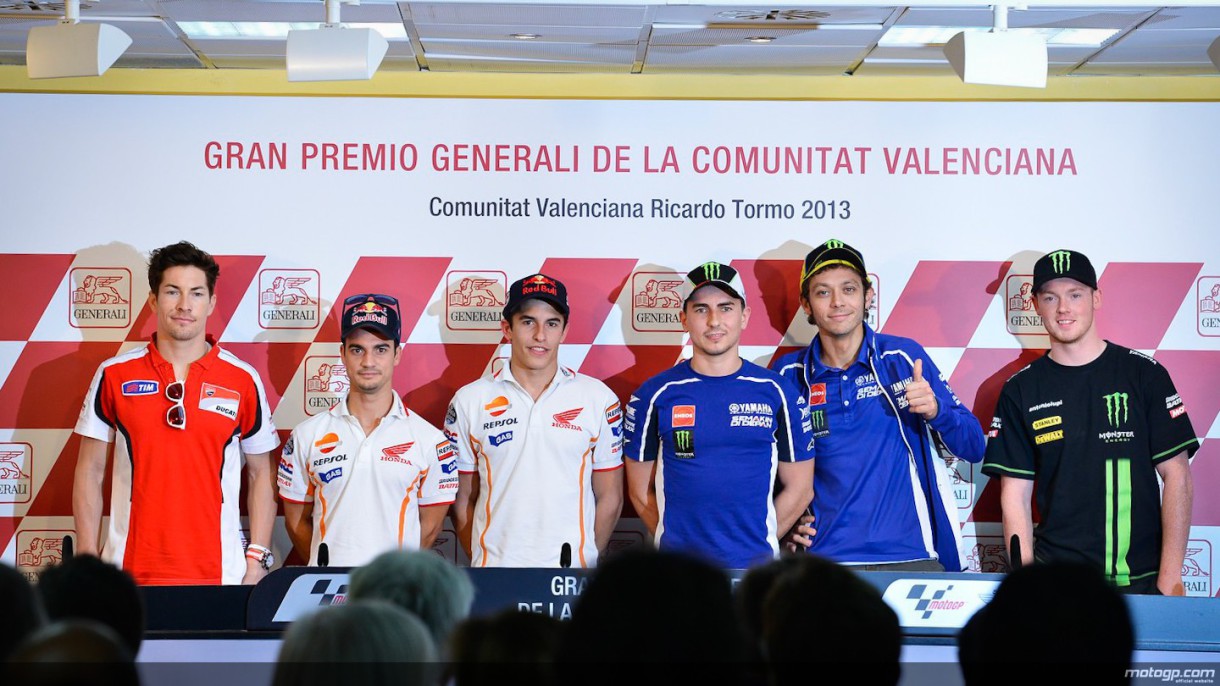 Rossi, Pedrosa, Márquez, Hayden, Lorenzo y Smith protagonistas en Valencia