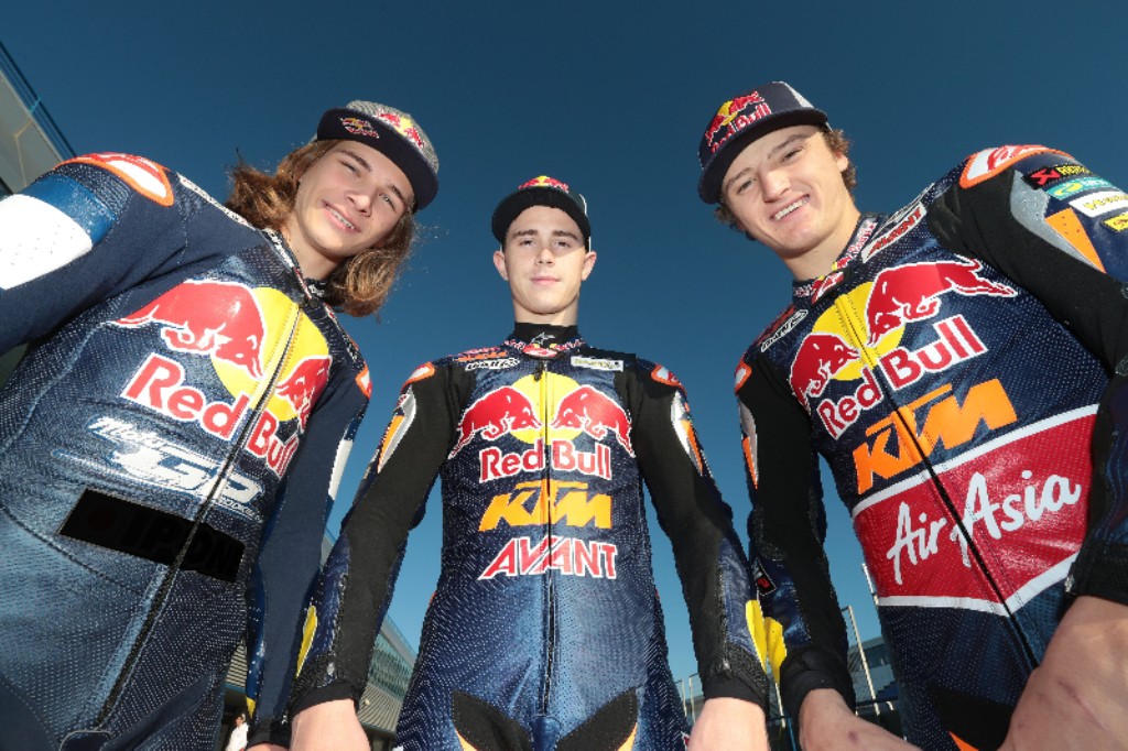 El Red Bull KTM Ajo 2014 Moto3 se pone en marcha con sus tres pilotos