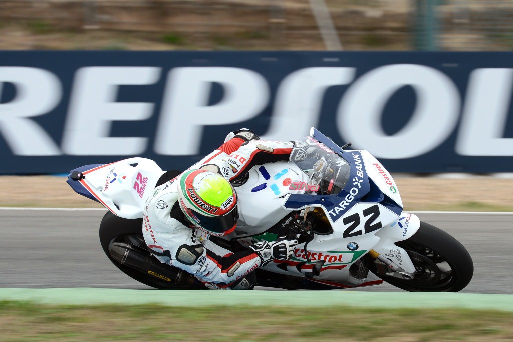 Silva triunfa en la carrera 2 Stock extreme CEV Jerez, con Forés 2º y Campeón