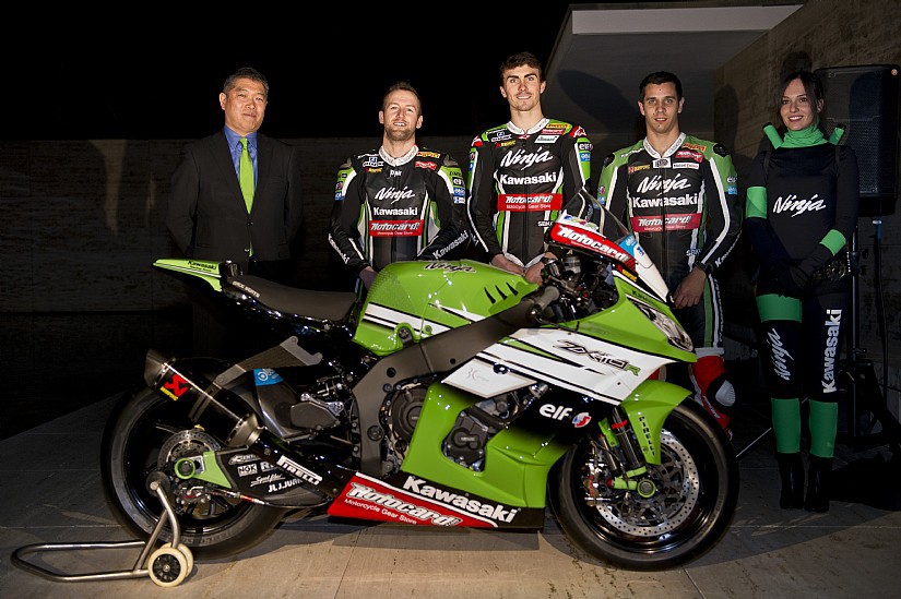 Sykes, Baz y Salom en la presentación KRT Superbike 2014