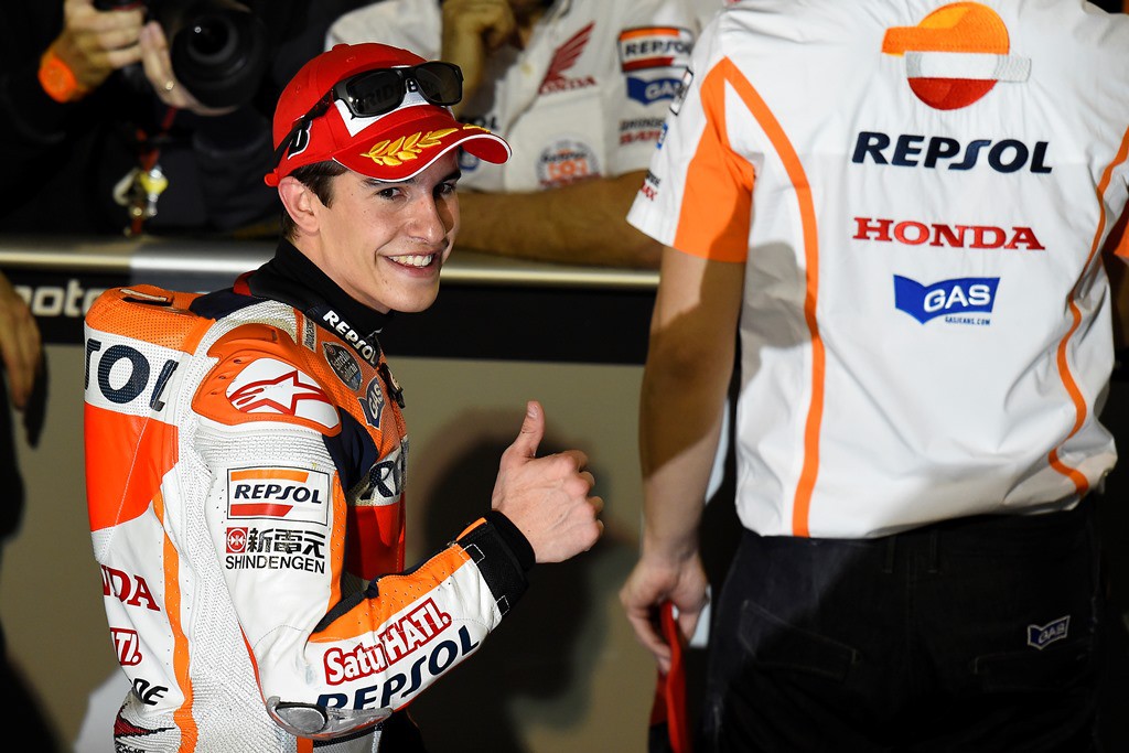 Marc Márquez le gana el mano a mano a Rossi en MotoGP Qatar, Pedrosa 3º