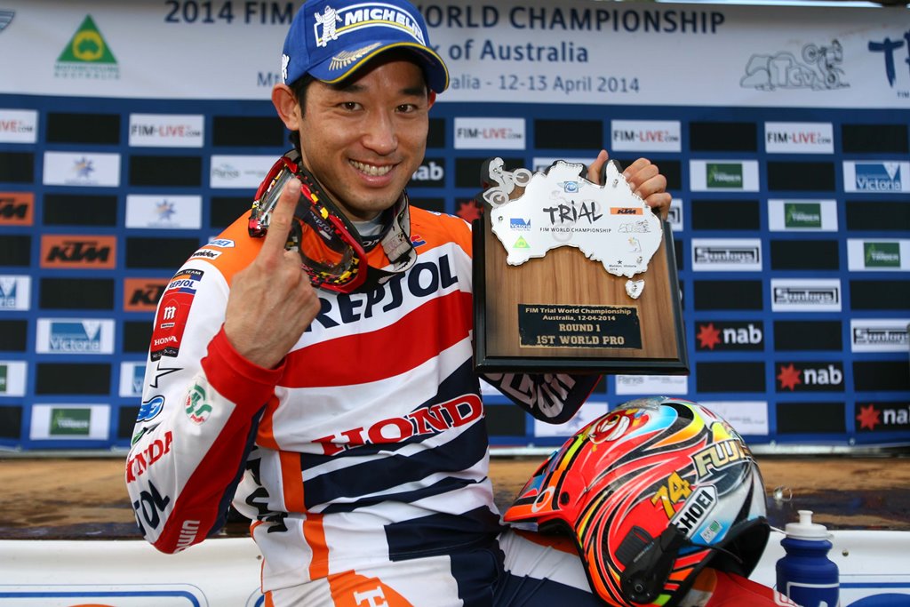 Takahisa Fujinami renueva con el Repsol Honda Trial hasta finales 2015