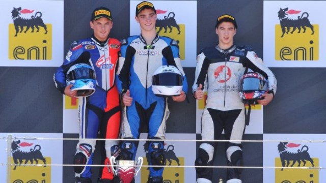 Miralles gana la carrera de la EJC en Motorland Aragón, Orellana 2º y Pérez 3º