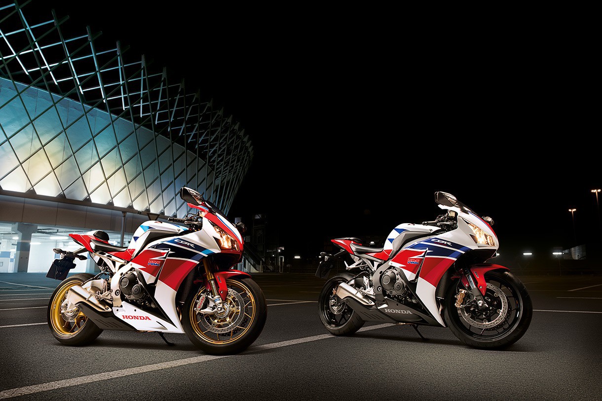 Honda ha anunciado la disponibilidad de la CBR1000RR Fireblade y la versión SP