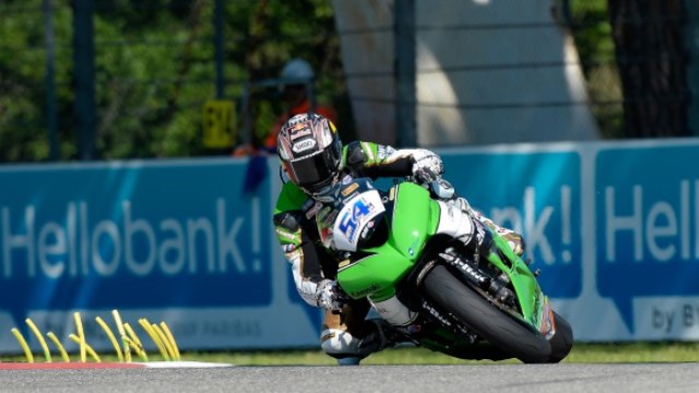 Sofuoglu, Savadori y Rea dominan la FP2 SBK en Imola