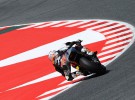 Tito Rabat brilla y domina la carrera de Moto2 en Catalunya, Viñales 2º