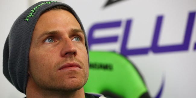 James Ellison operado con éxito y a por su recuperación