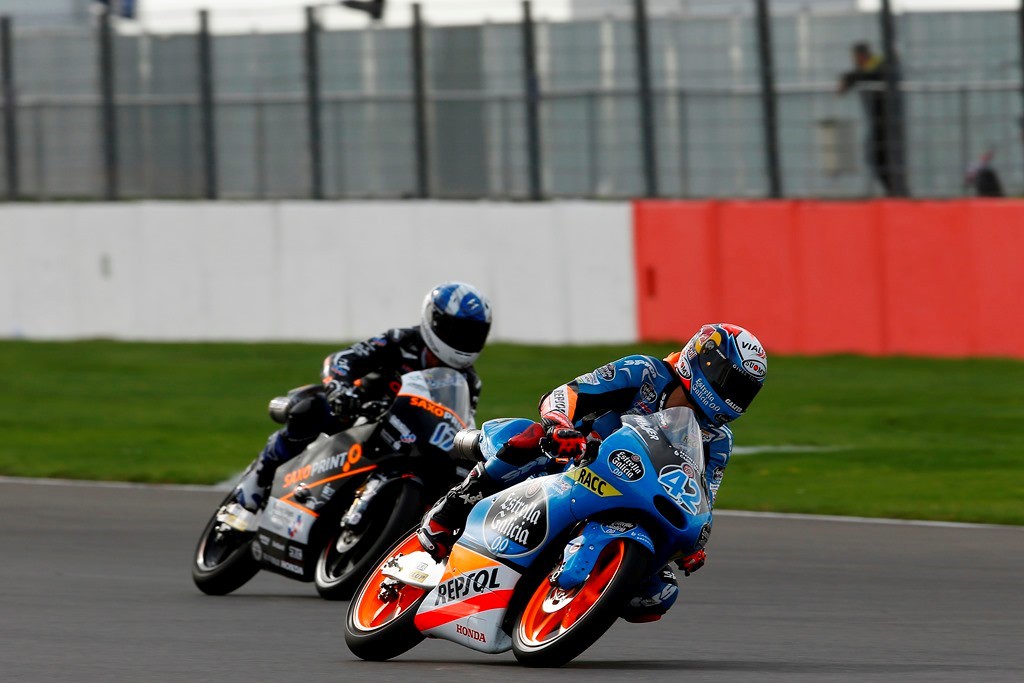 Rins, Márquez y Folger marcan los cronos de la FP3 MotoGP en Silverstone