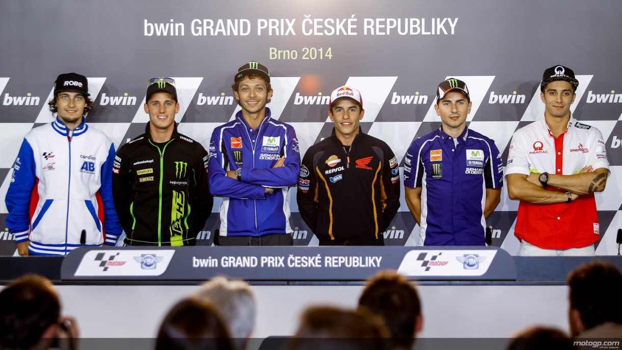 Márquez, Lorenzo, Iannone, Abraham, Espargaró y Rossi en la rueda prensa Brno