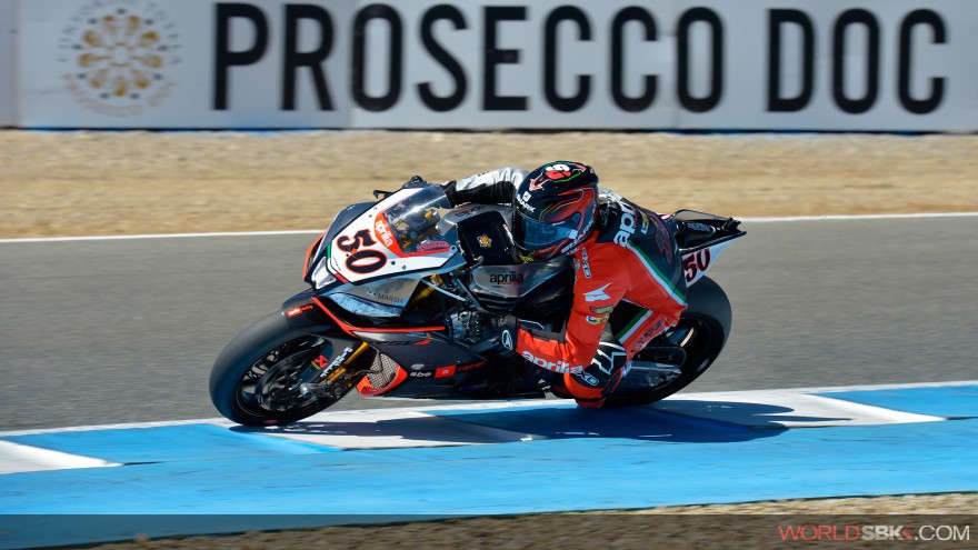 Guintoli y Mahias los mejores de la FP3 SBK en Magny-Cours