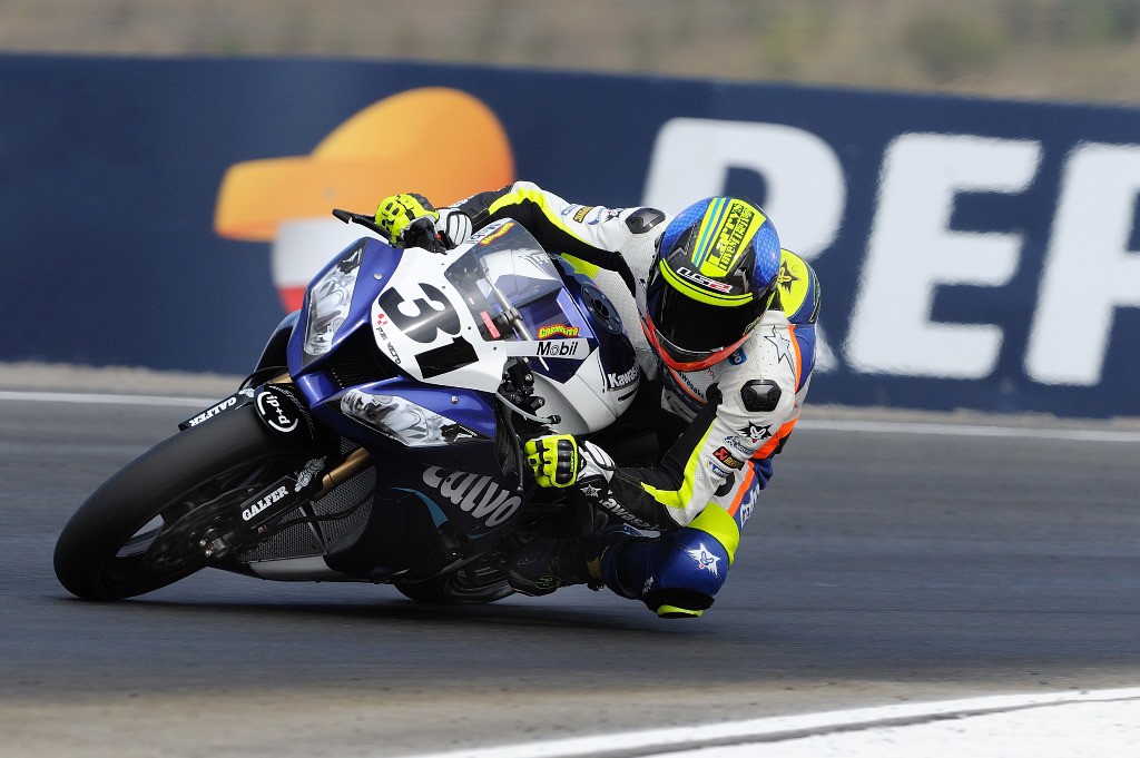 Morales triunfa en la carrera 1 SBK CEV en Portimao, Noyes 2º y Silva 3º