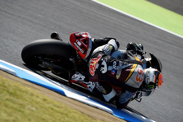 Tito Rabat consigue la pole Moto2 en Japón, Luthi 2º y Zarco 3º