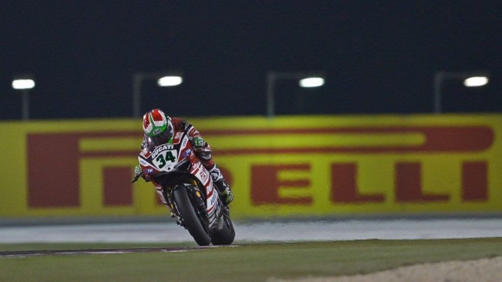 Laverty y Giugliano controlan la FP2 y FP3 SBK en Qatar