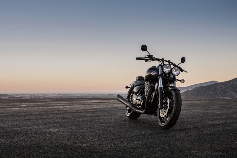 Triumph ya tiene precios para su Rocket X y para la Thunderbird Nightstorm