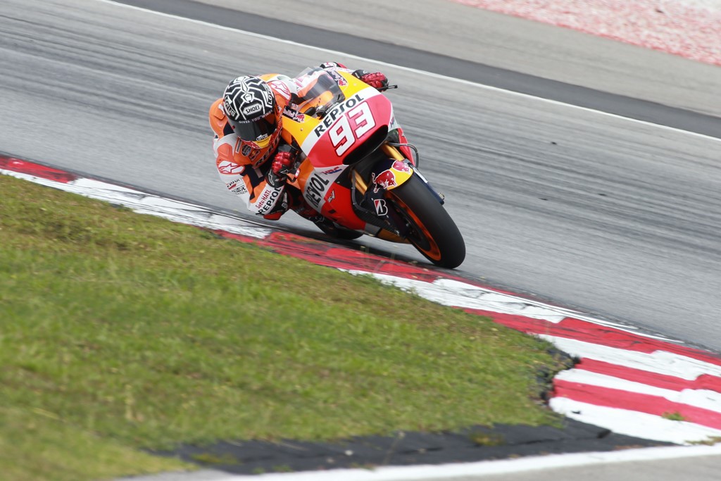 Marc Márquez cierra la tercera jornada del test MotoGP en Sepang como el mejor