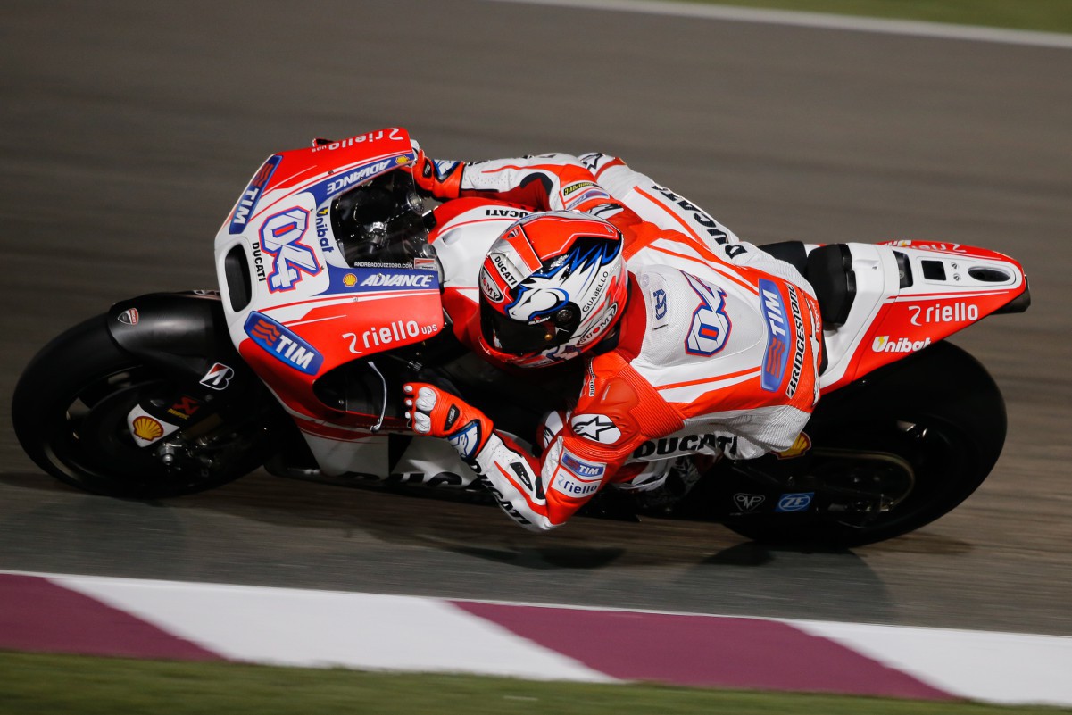 Andrea Dovizioso marca el mejor registro del día 2 de test MotoGP en Qatar