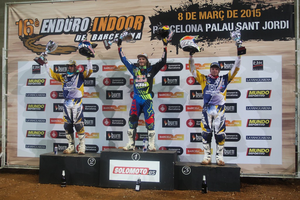 Taddy Blazusiak consigue su sexta victoria en el Enduro Indoor Barcelona 2015, Gómez 2º