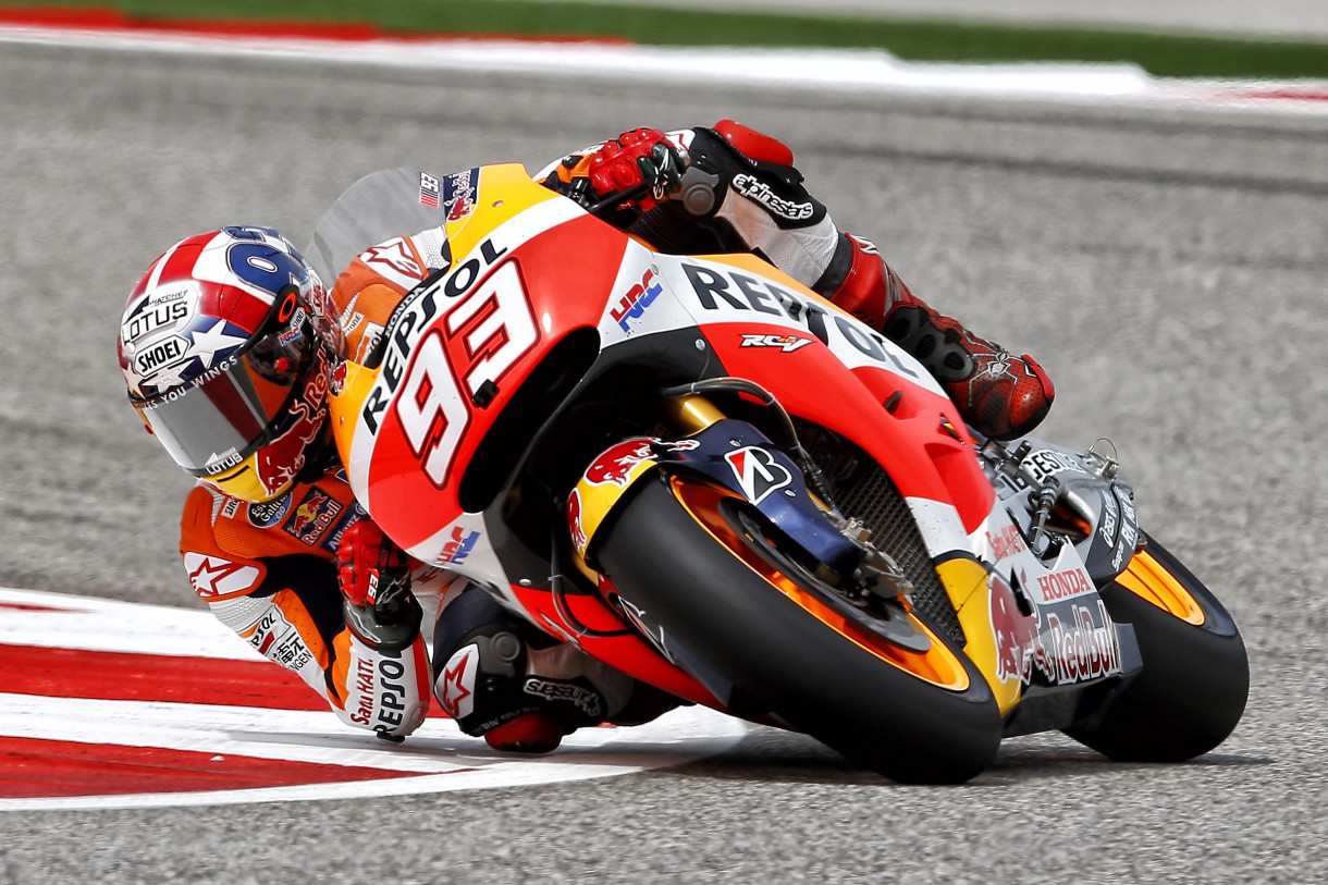 Marc Márquez maravilla con una pole de récord y con la segunda moto en Austin MotoGP