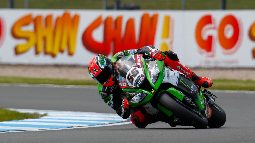 Tom Sykes marca la superpole SBK en Donington Park, Rea 2º y Giugliano 3º