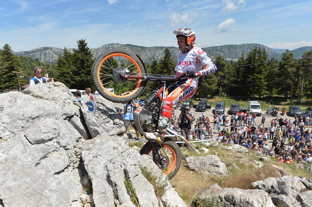 Bou y Raga ganan las pruebas del Mundial Trial Outdoor en Francia