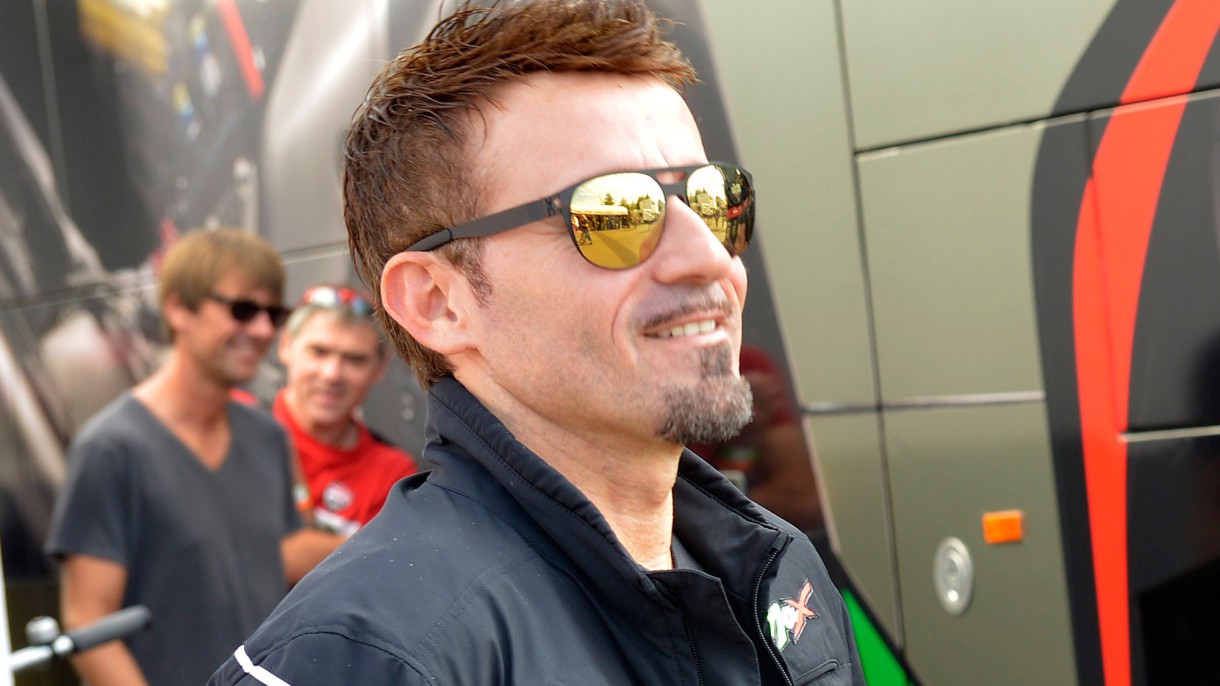 Max Biaggi vuelve a MotoGP junto con Ducati