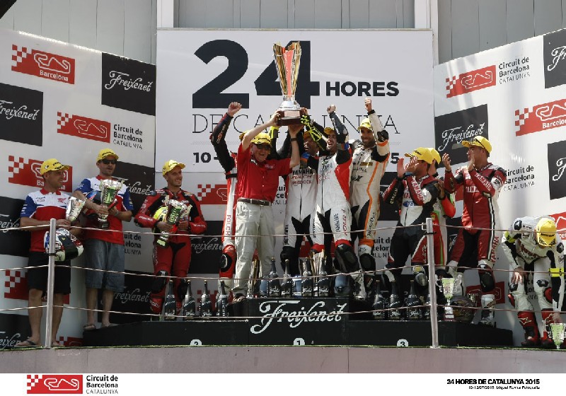 El equipo Yamalube Folch Endurance gana las 24 Horas de Catalunya de Motociclismo