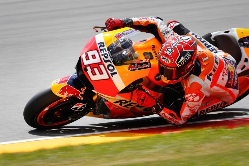 Marc Márquez logra la pole MotoGP en Alemania, Pedrosa 2º y Lorenzo 3º