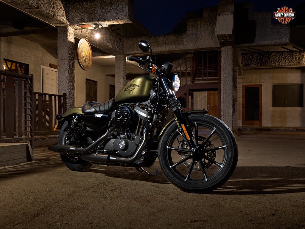 Los nuevos modelos Dark Costum de Harley-Davidson para 2016