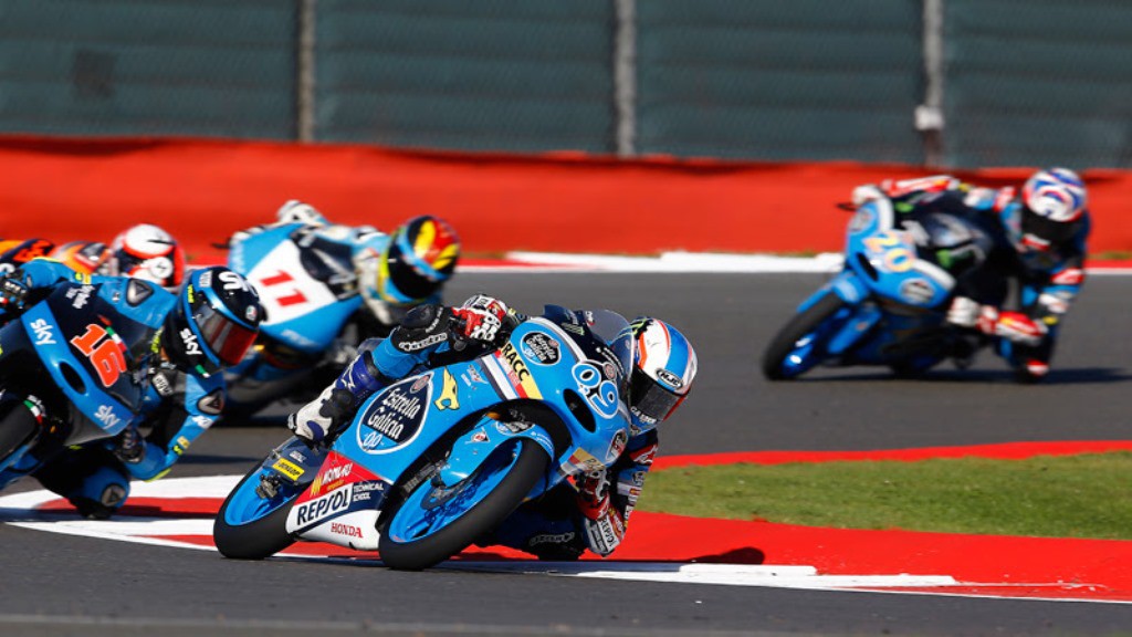 Jorge Navarro marca su primera pole mundialista de Moto3 en Silverstone