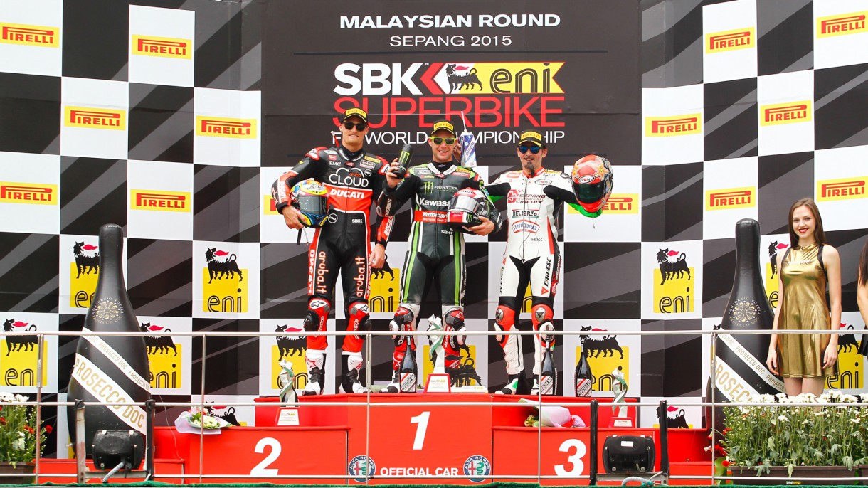 Rea y Davies ganan las carreras SBK en Sepang, Biaggi y Torres podio