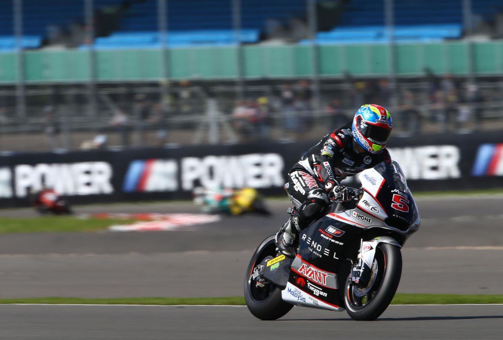 Johann Zarco domina la carrera de Moto2 en Silverstone, Rins 2º y Rabat 3º