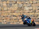 Tito Rabat triunfa en la carrera de Moto2 en Motorland Aragón, Rins 2º y Lowes 3º