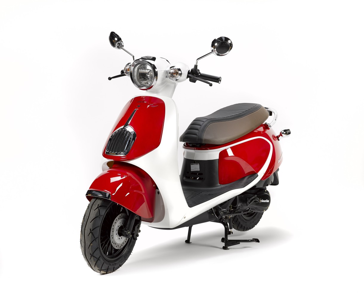 Daelim presenta el Aroma 125, un scooter con estilo retro