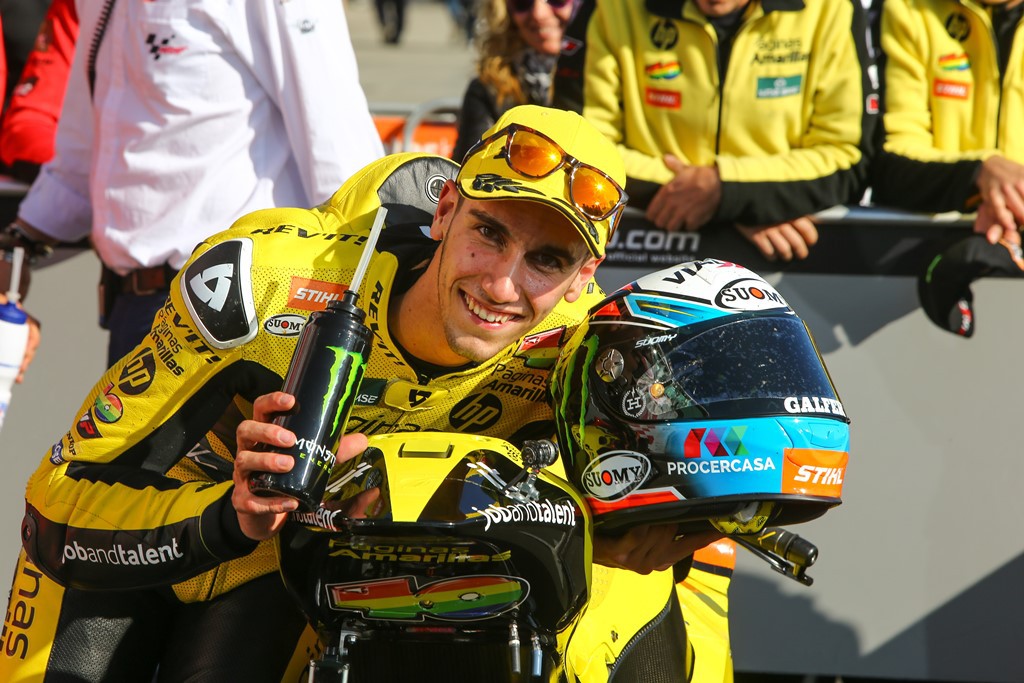 Álex Rins domina la carrera de Moto2 en Phillip Island, Lowes 2º y Baldassarri 3º