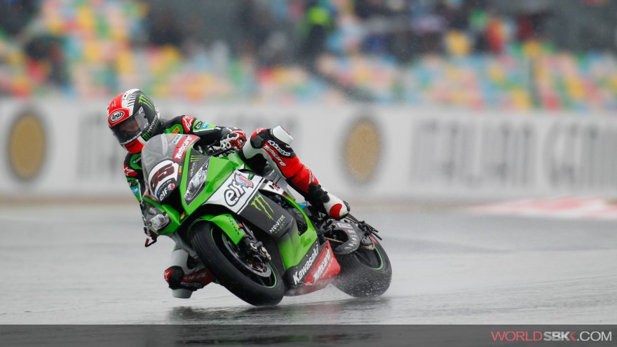 Jonathan Rea gana la carrera 1 de SBK en Magny-Cours