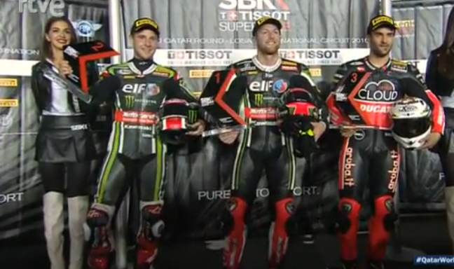 Tom Sykes marca la superpole SBK en Qatar, Rea 2º y Forés 3º