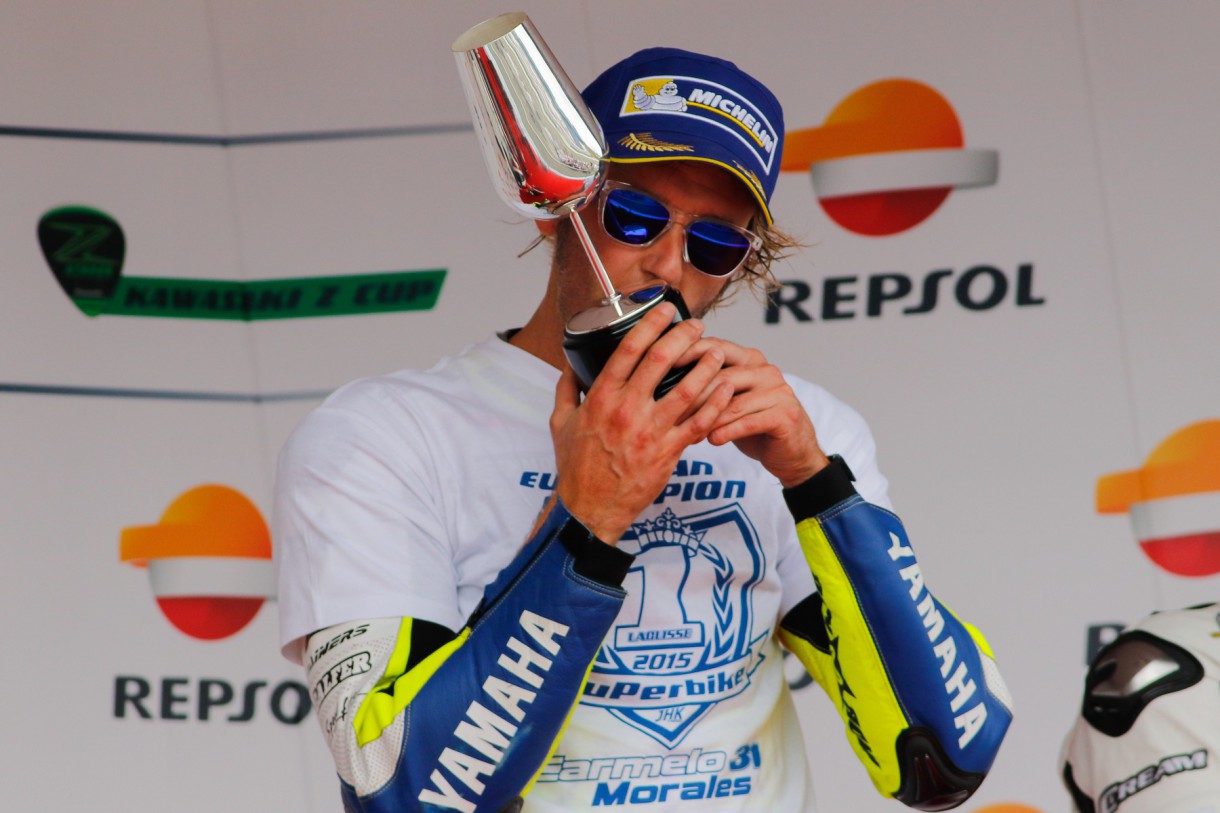 Carmelo Morales se proclama Campeón Europeo de Superbike 2015