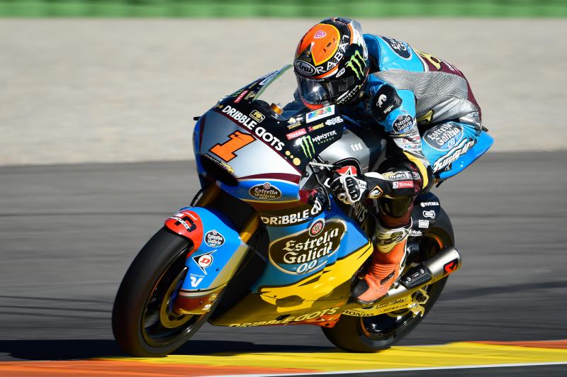 Tito Rabat logra la pole de Moto2 en Valencia, Zarco 2º y Rins 3º