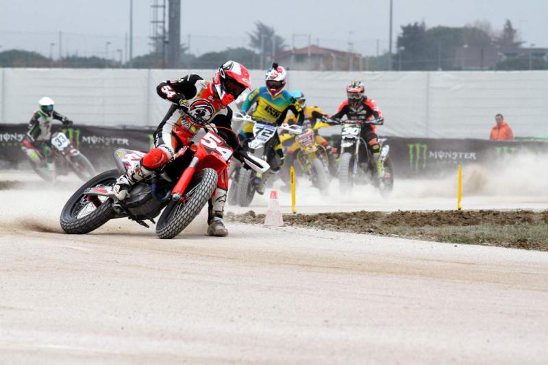 Thomas Chareyre gana el SIC Day en Misano