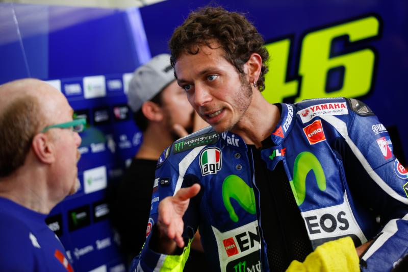 Valentino Rossi podría colaborar con Luca Cadalora en MotoGP