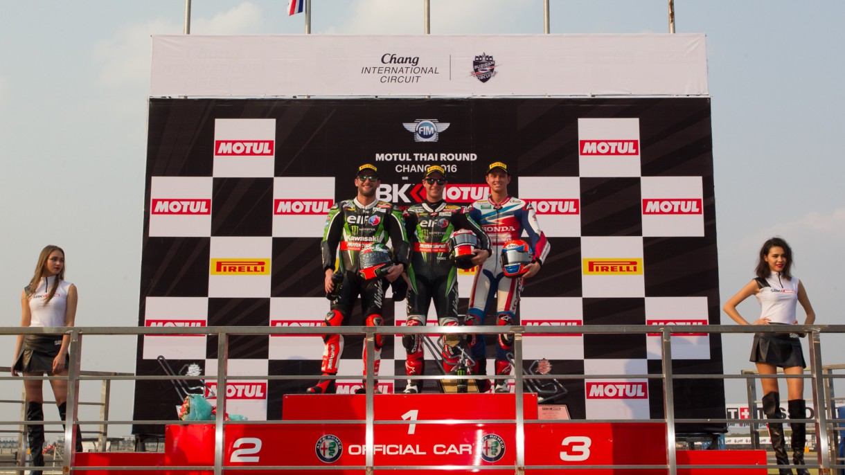 Jonathan Rea gana la primera carrera de SBK 2016 en Tailandia