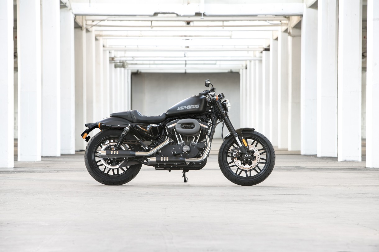 Harley-Davidson da la bienvenida a su nueva Roadster