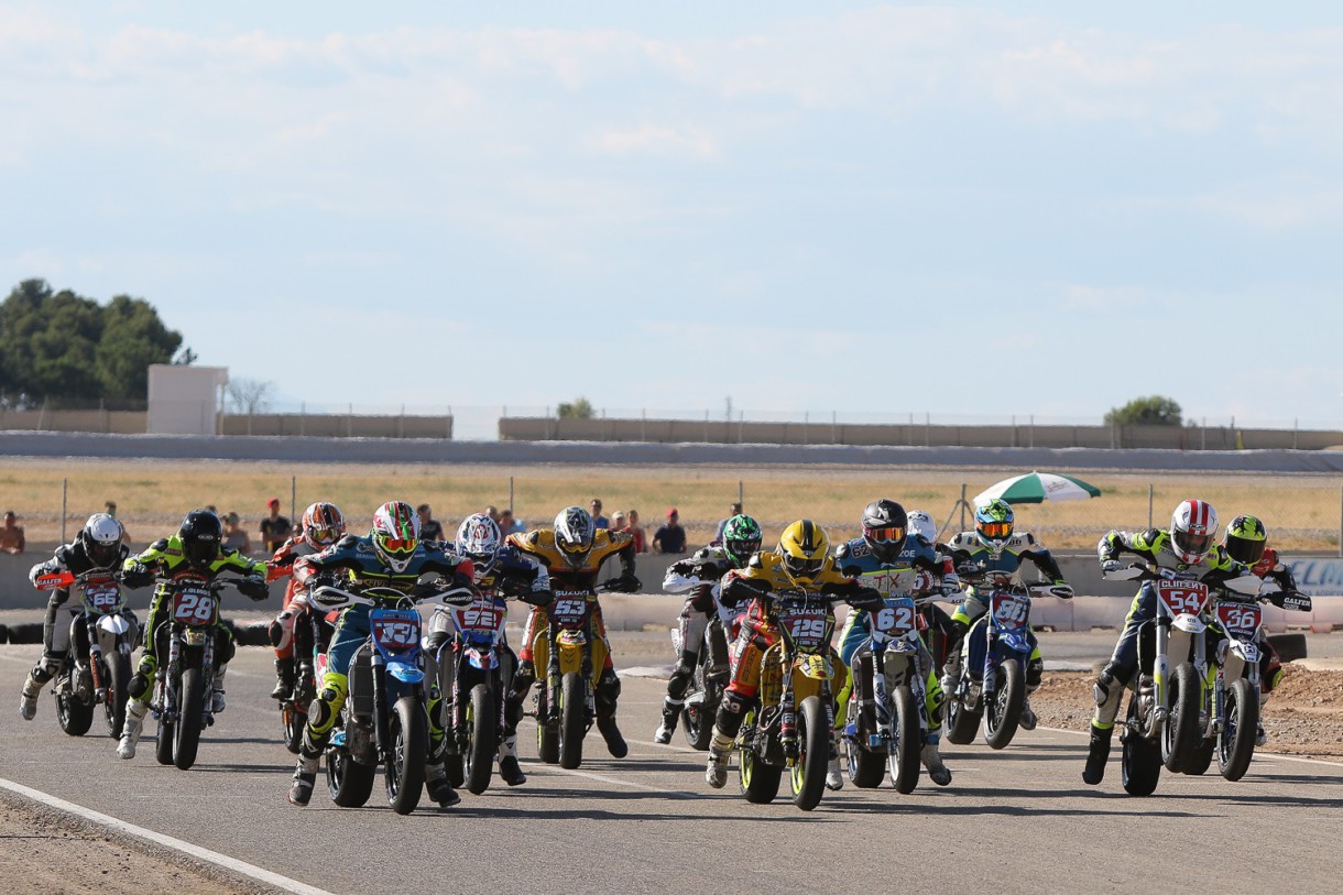 Éxito total en la cuarta prueba del Nacional de Supermoto en Alcarrás