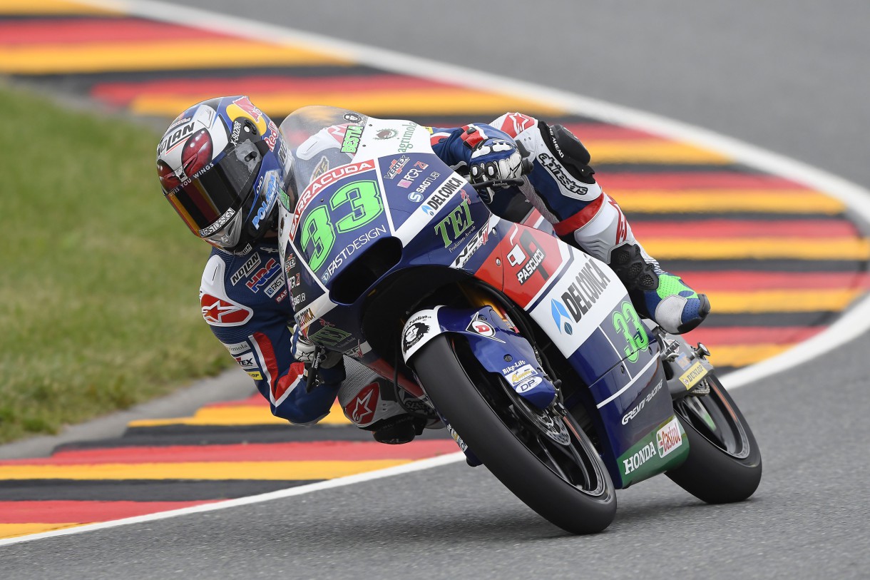 Enea Bastianini es el poleman de Moto3 en Sachsenring