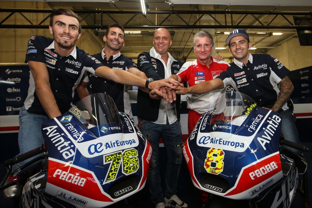 Héctor Barberá y Loris Baz seguirá con el Avintia Racing MotoGP en 2017