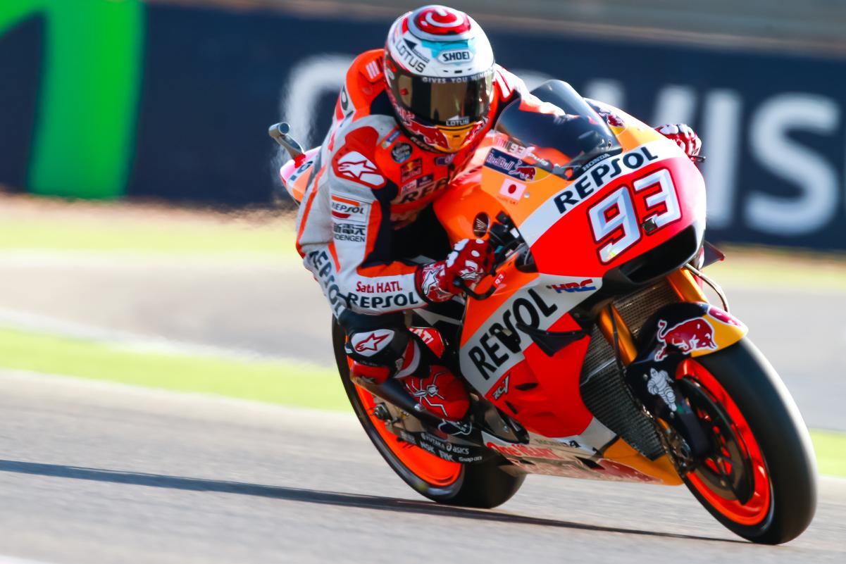 Marc Márquez domina la pole de MotoGP en Motorland Aragón, Viñales 2º y Lorenzo 3º