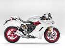 Ducati presenta su máquina Supersport 2017 en el Intermot