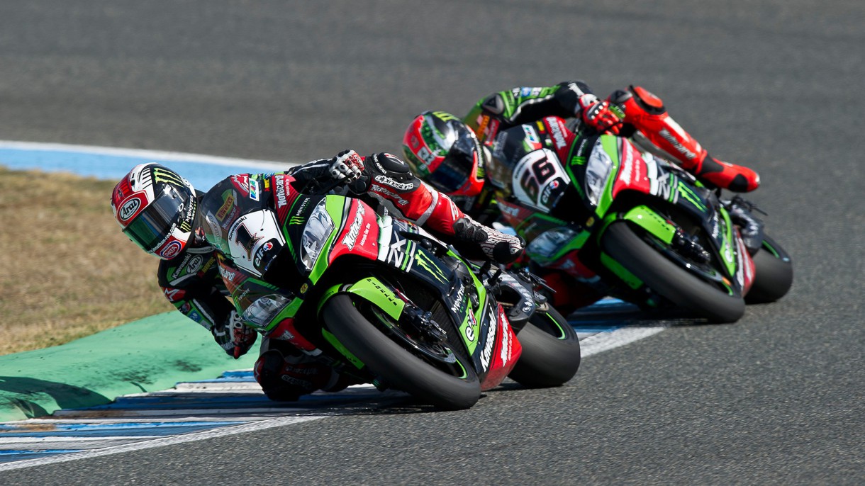 Jonathan Rea y Tom Sykes a por el cara a cara definitivo en Qatar SBK