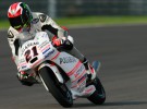 Pecco Bagnaia gana la carrera de Moto3 en Sepang, marcada por las caídas