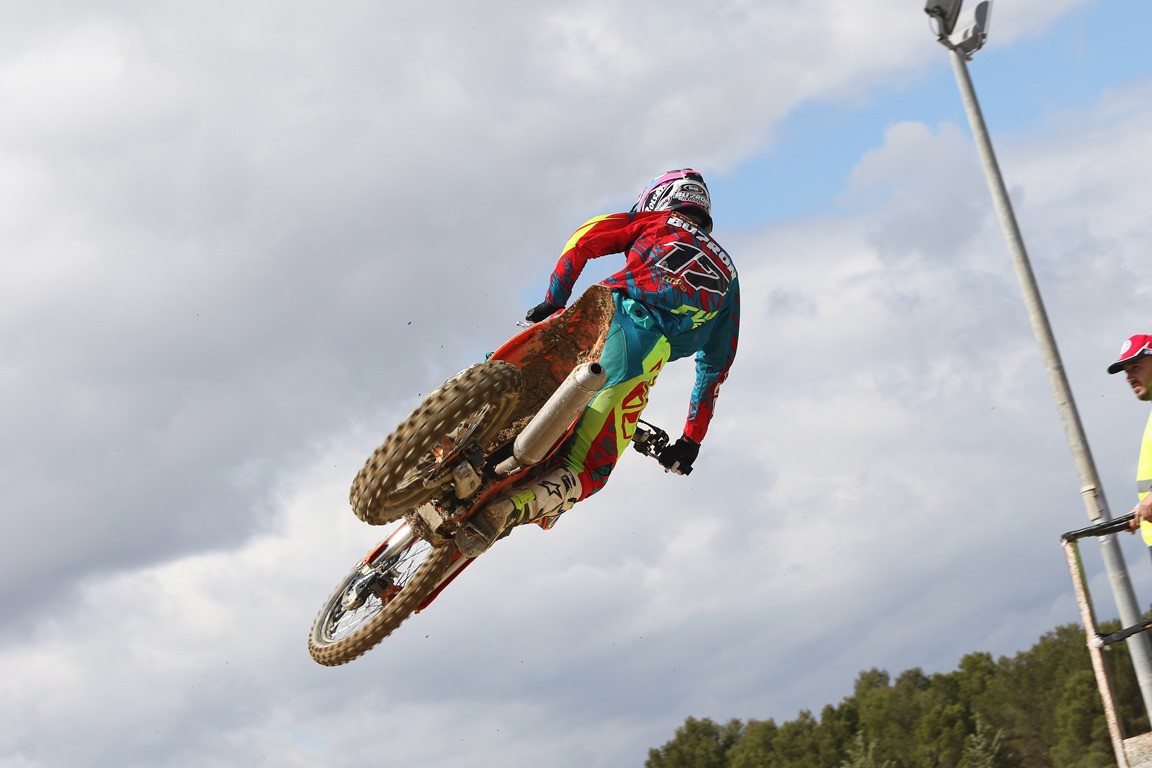 Butrón, Ubach, Lucas y Coloret, los mejores en el Nacional MX de Calatayud